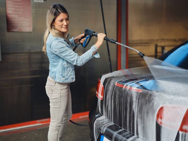 Best Roof Power Washing Services  in Wautoma, WI